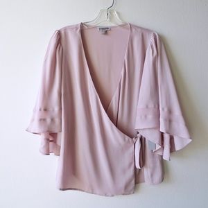 NWT - Chelsea28 Wrap Top - Small